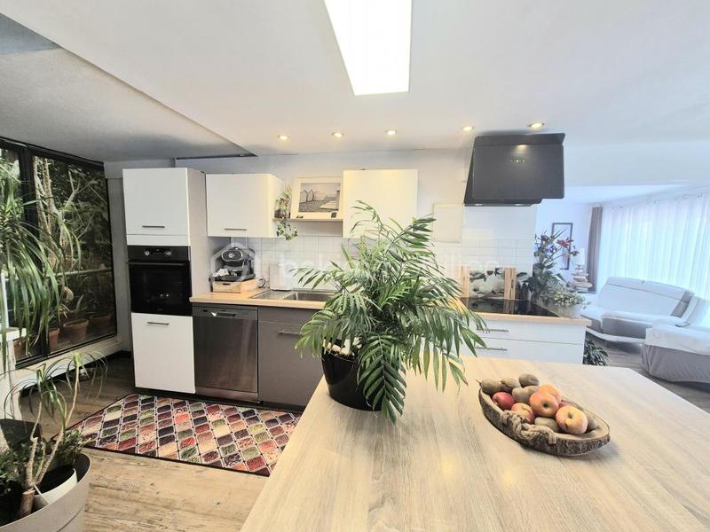 Duplex - 98 m² - 4 pièces