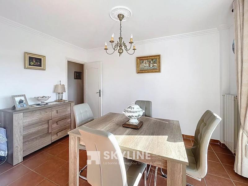 Appartement - 83 m² - 4 pièces