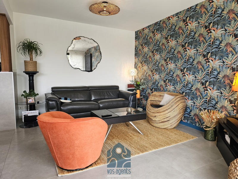 Maison - 218 m² - 7 pièces