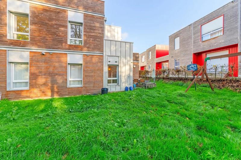 Appartement - 102 m² - 5 pièces