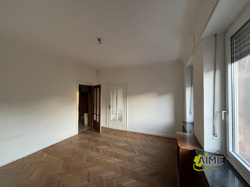 Maison - 207 m² - 10 pièces