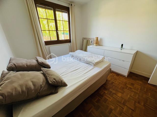 Appartement - 77 m² - 3 pièces