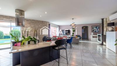 Villa - 173 m² - 5 pièces