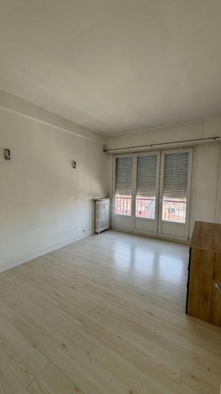 Appartement - 87 m² - 3 pièces