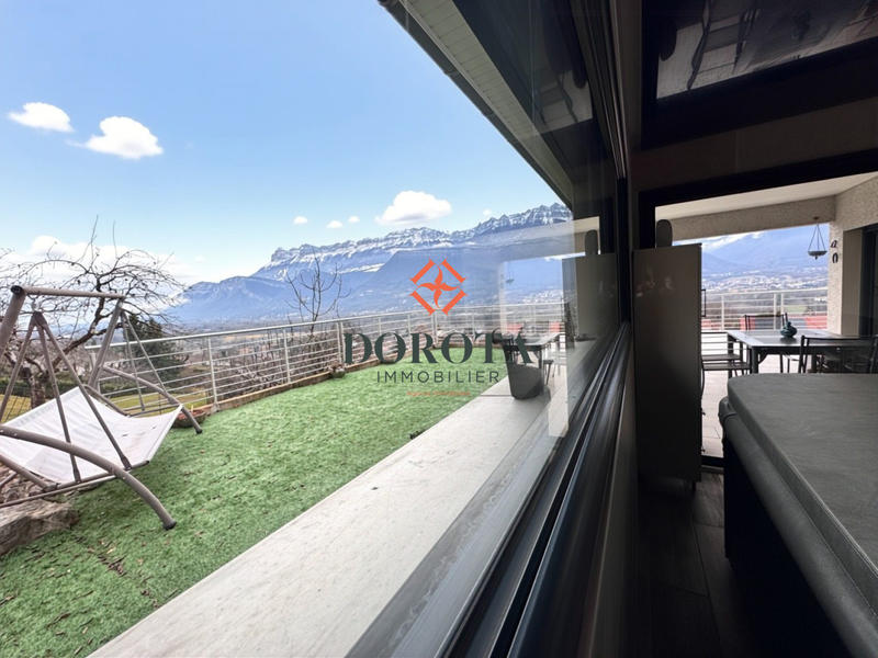 Maison contemporaine - 148 m² - 6 pièces