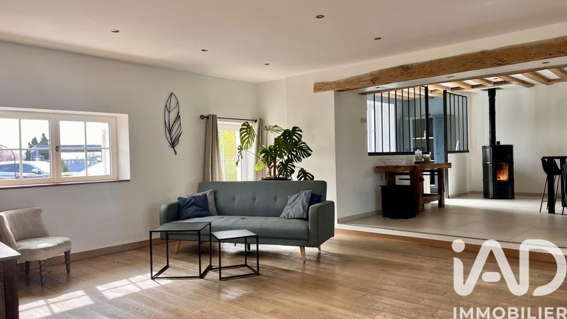 Maison - 200 m² - 6 pièces