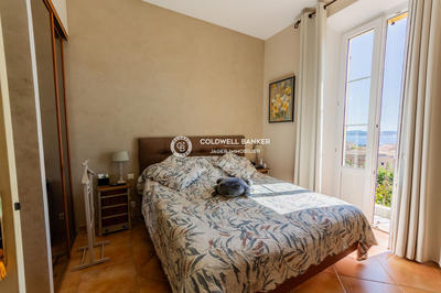 Appartement - 106 m² - 4 pièces