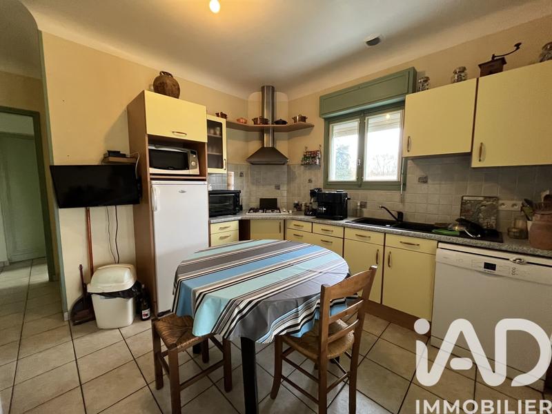 Maison - 95 m² - 5 pièces