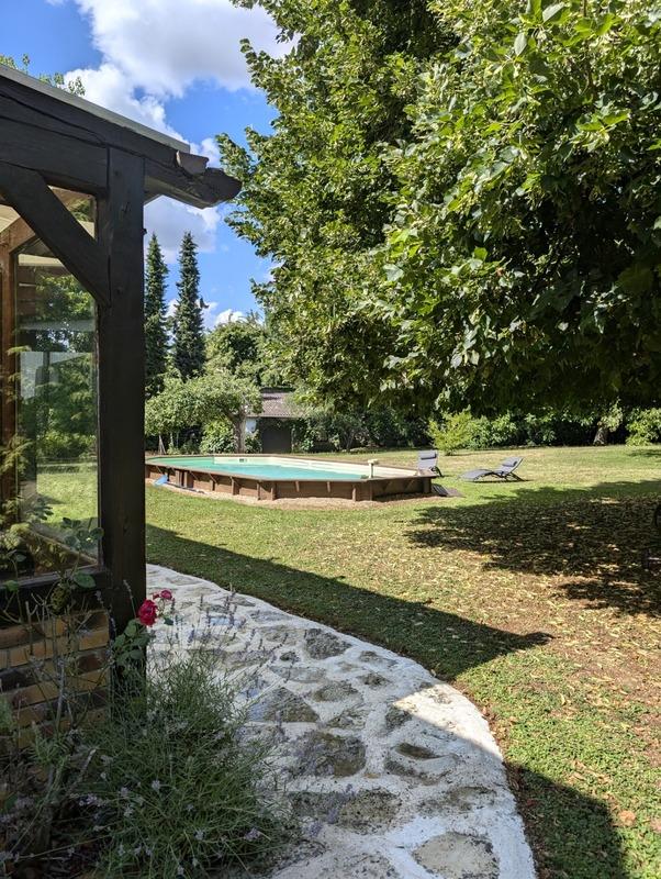 Maison - 320 m² - 11 pièces