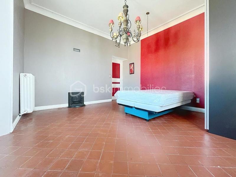 Mas - 150 m² - 7 pièces