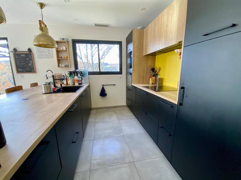 Maison - 163 m² - 2 pièces