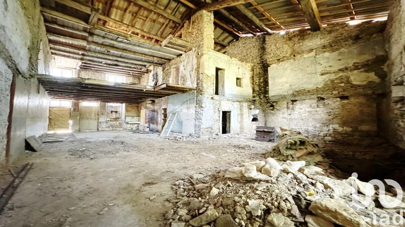 Maison de village - 90 m² - 1 pièce