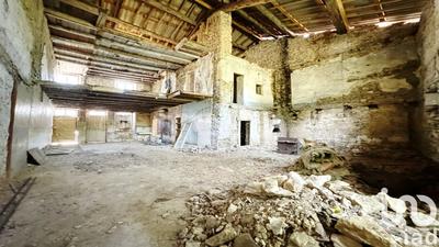 Maison de village - 90 m² - 1 pièce