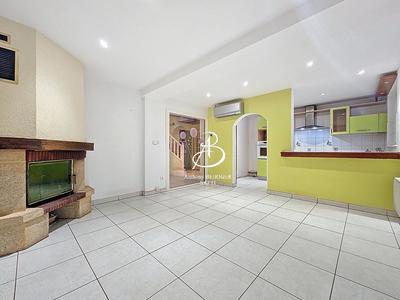 Maison - 104 m² - 5 pièces