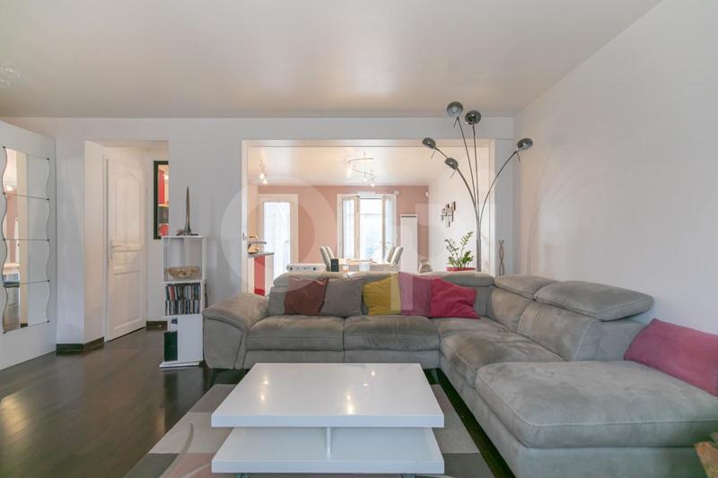Maison - 102 m² - 5 pièces
