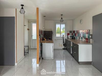 Maison - 72 m² - 4 pièces