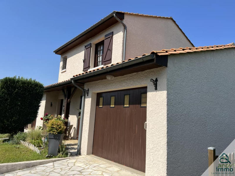 Maison - 106 m² - 5 pièces