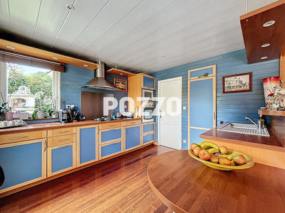 Maison - 133 m² - 8 pièces