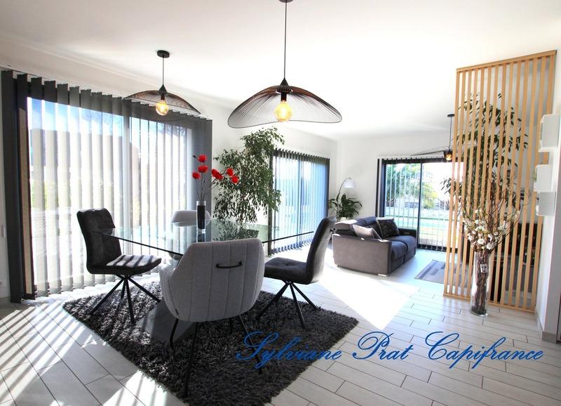 Maison - 138 m² - 5 pièces