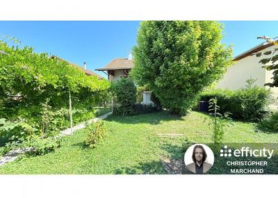 Maison - 198 m² - 8 pièces