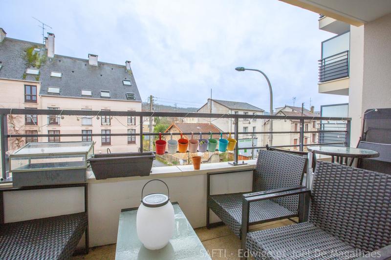 Appartement - 86 m² - 4 pièces