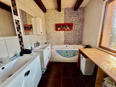 Maison - 162 m² - 7 pièces