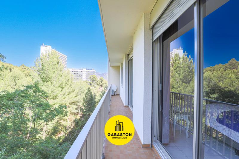 Appartement - 144 m² - 3 pièces