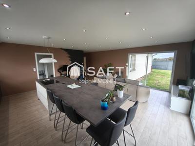 Maison - 130 m² - 6 pièces