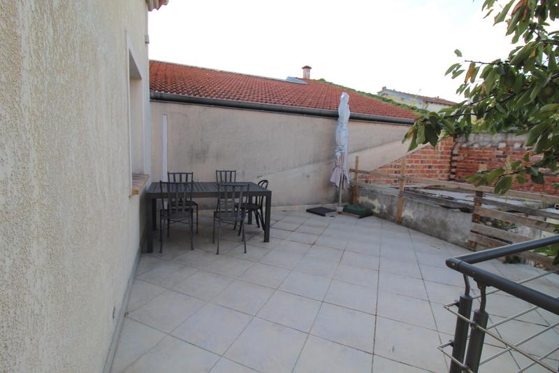 Maison traditionnelle - 100 m² - 6 pièces