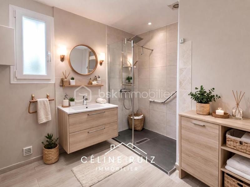 Maison - 93 m² - 5 pièces