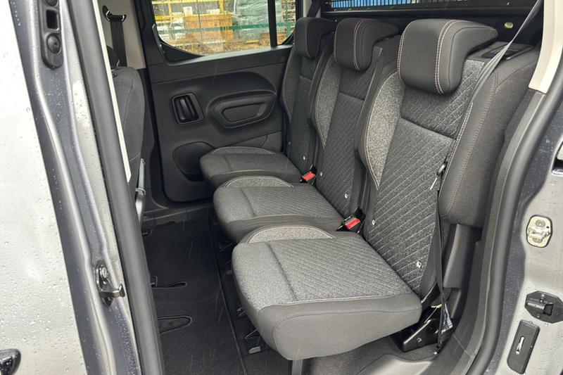 Peugeot Rifter Bluehdi 130 Eat8 Allure 0malus