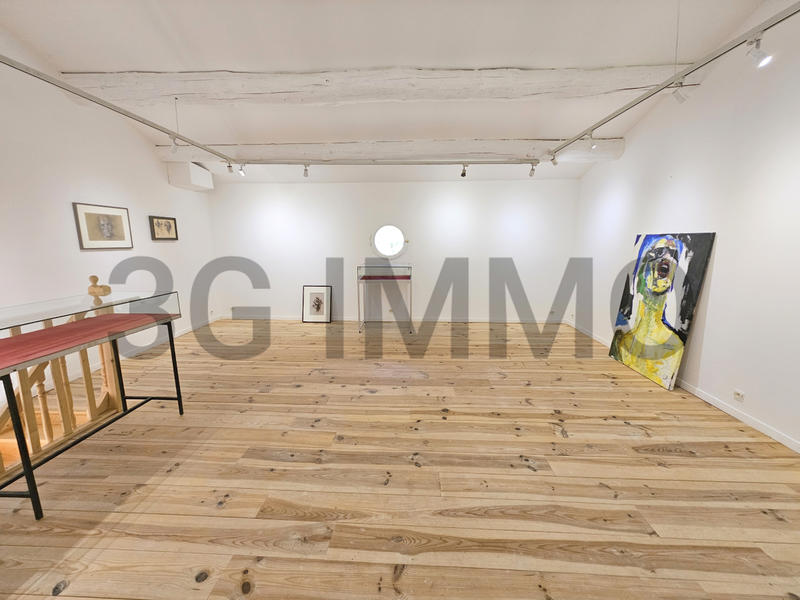 Maison - 165 m² - 8 pièces