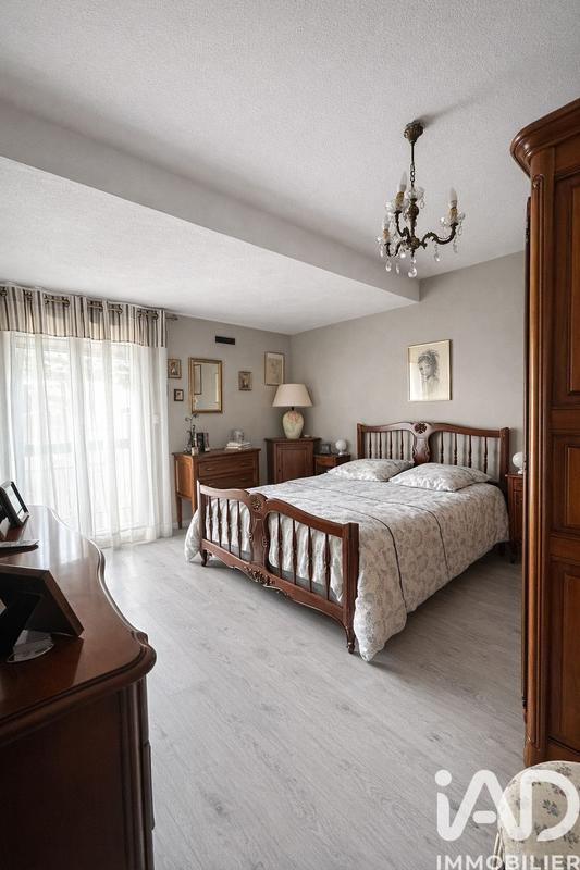 Appartement - 86 m² - 4 pièces