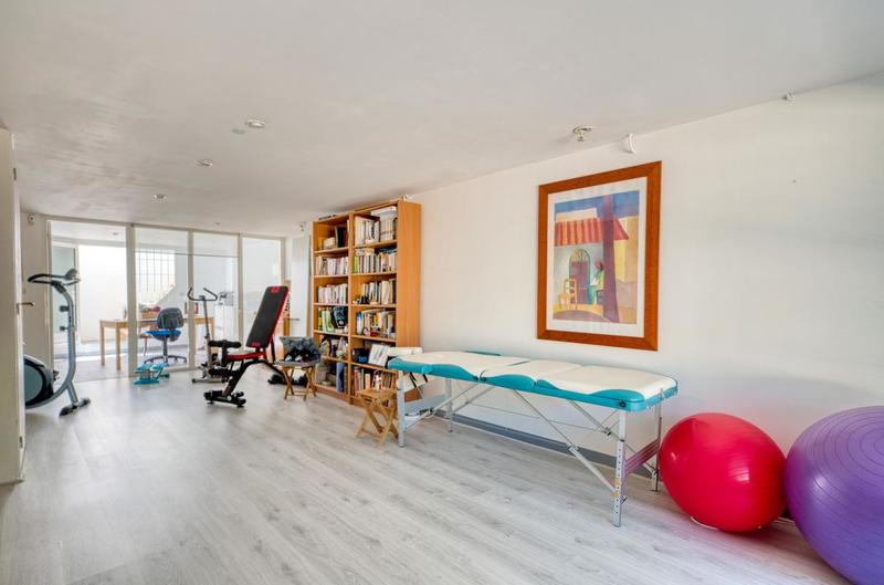 Villa - 200 m² - 9 pièces