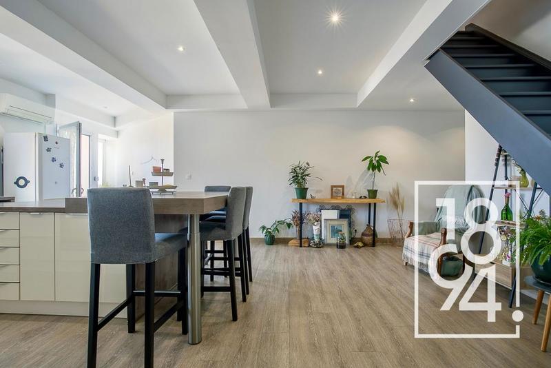 Appartement - 114 m² - 4 pièces