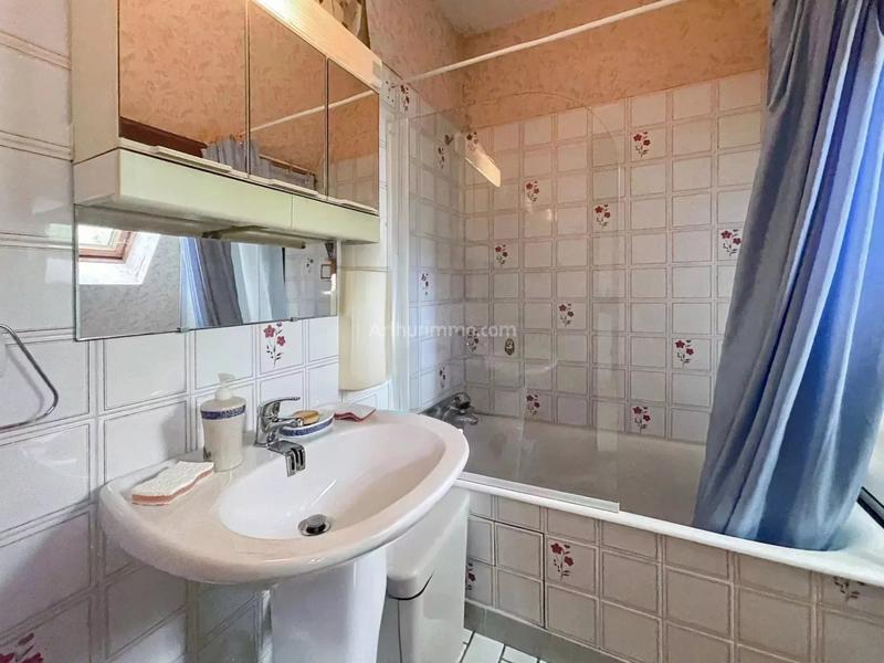 Maison - 200 m² - 8 pièces