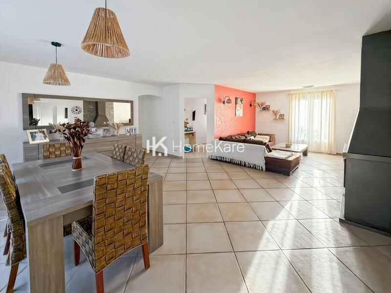 Maison - 120 m² - 5 pièces