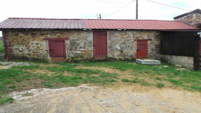 Maison - 1 400 m² - 10 pièces