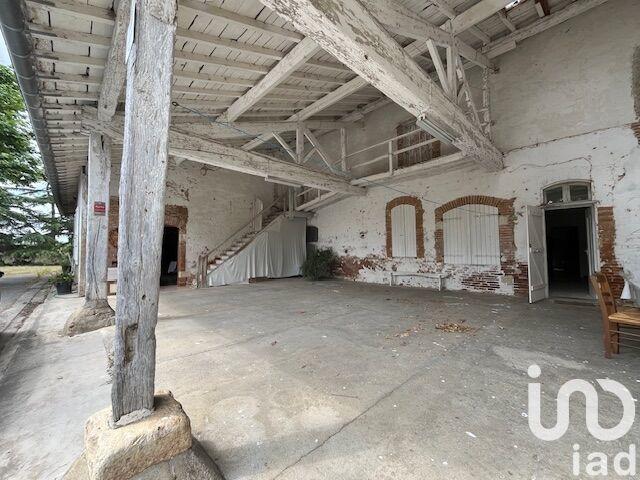 Maison - 280 m² - 10 pièces