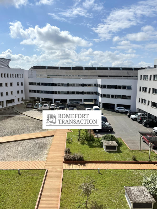 Bureau - 467 m² - 19 pièces