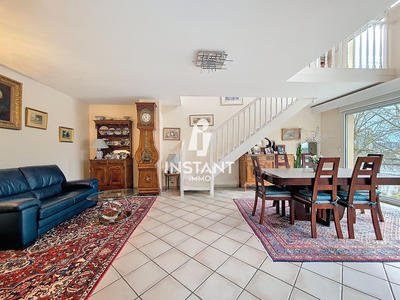 Duplex - 135 m² - 6 pièces