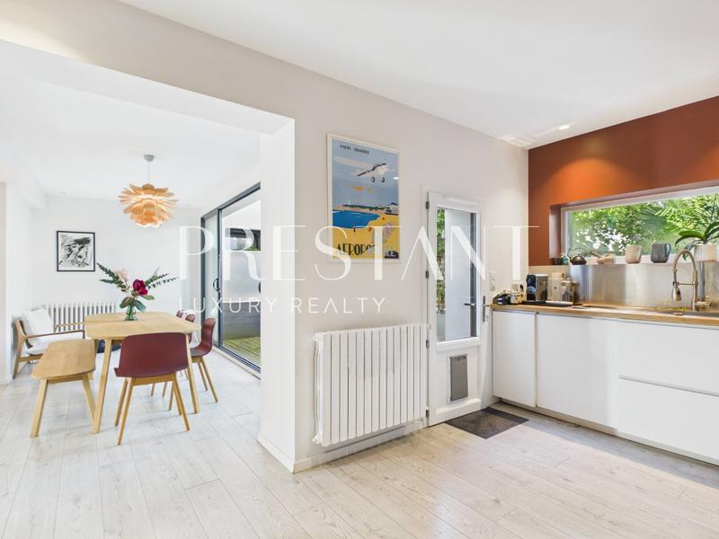 Maison de ville - 167 m² - 6 pièces