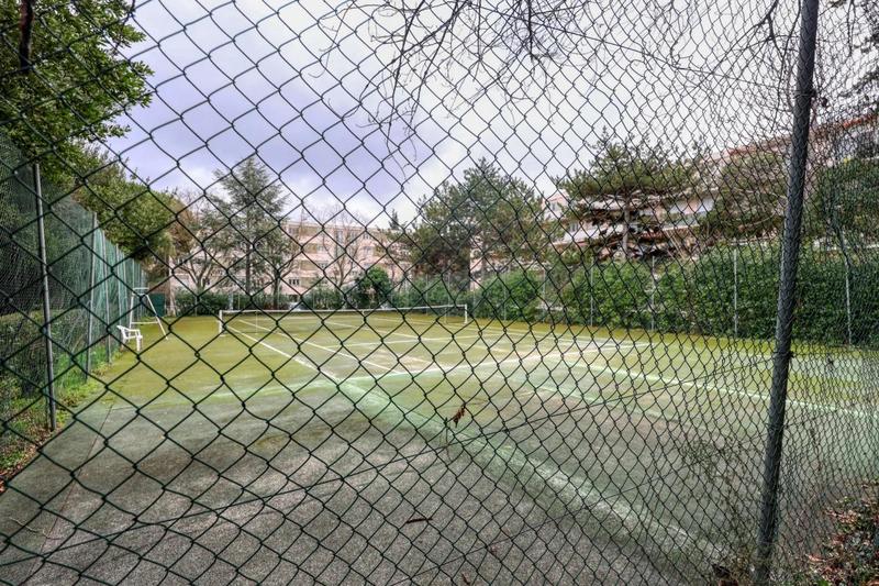 Appartement - 92 m² - 4 pièces