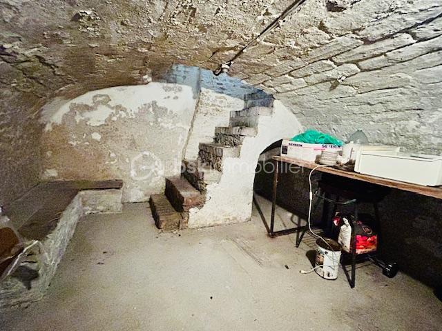 Maison de ville - 170 m² - 9 pièces