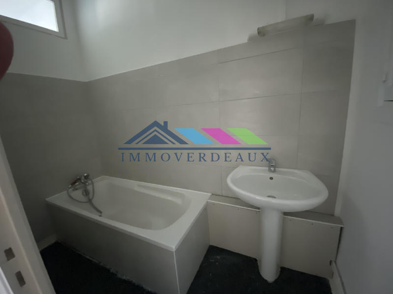 Appartement - 115 m² - 5 pièces