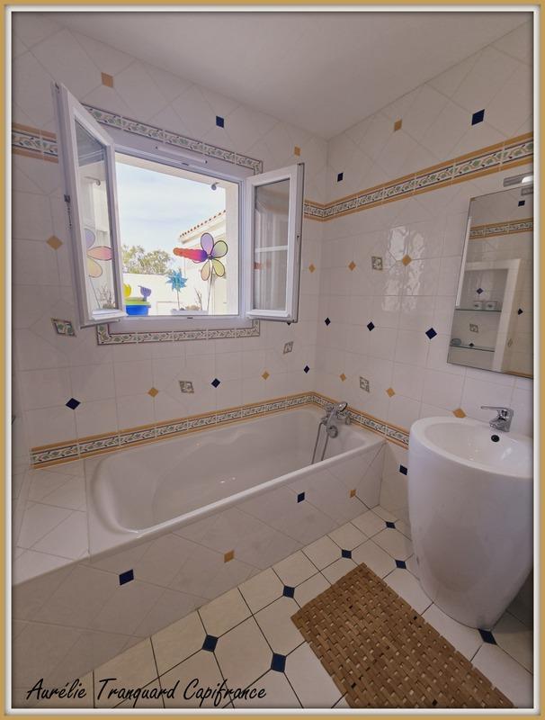 Maison - 93 m² - 4 pièces