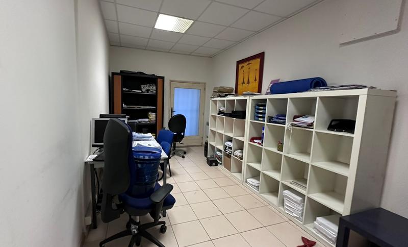 Local d'activités - 60 m²