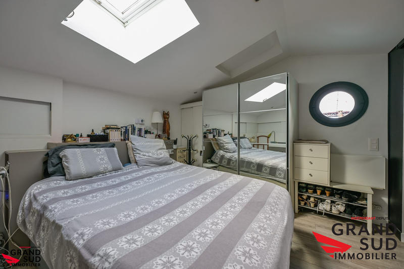 Maison ancienne - 250 m² - 11 pièces