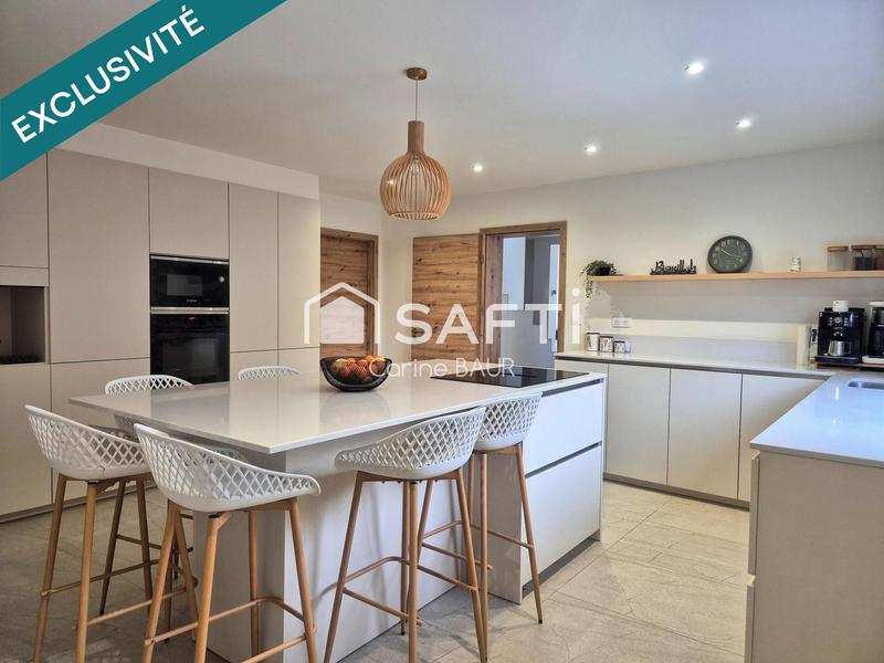 Maison - 168 m² - 7 pièces