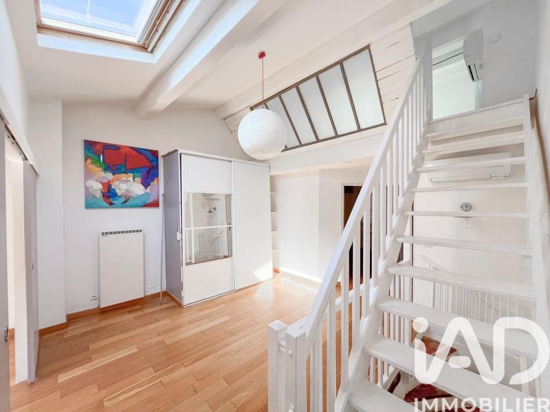 Appartement - 92 m² - 4 pièces